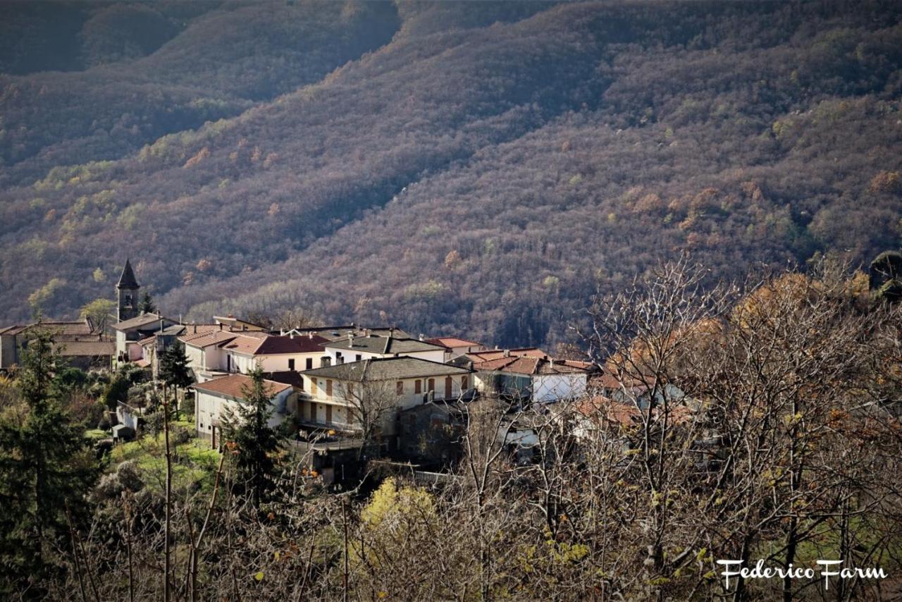 Camping Grondola - Federicofarm Pontremoli Exterior photo