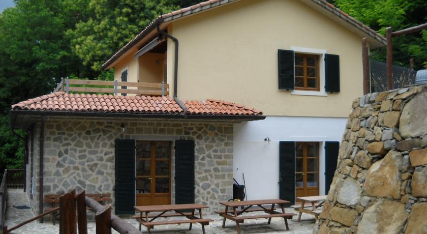Camping Grondola - Federicofarm Pontremoli Room photo