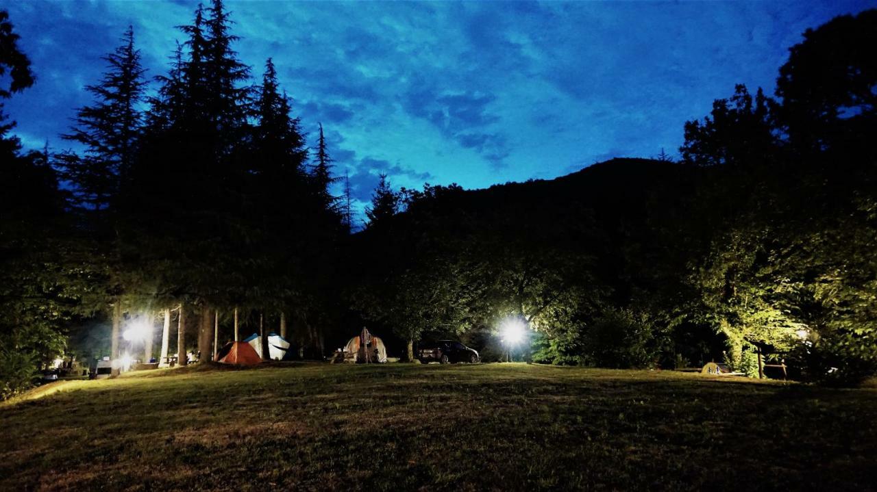 Camping Grondola - Federicofarm Pontremoli Exterior photo